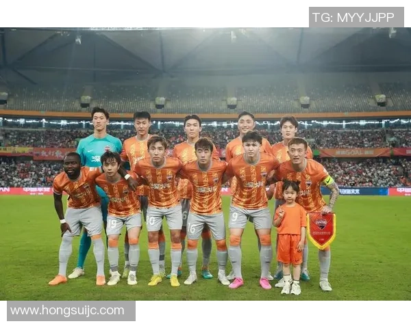 深圳足球队的拼搏之路：从默默无闻到荣耀巅峰的奋斗纪实